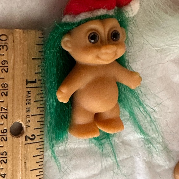 Baby Santa Russ Troll doll 2” tall Christmas Toy - Picture 3 of 5